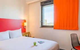 Ibis Styles Romans-Valence Gare Tgv